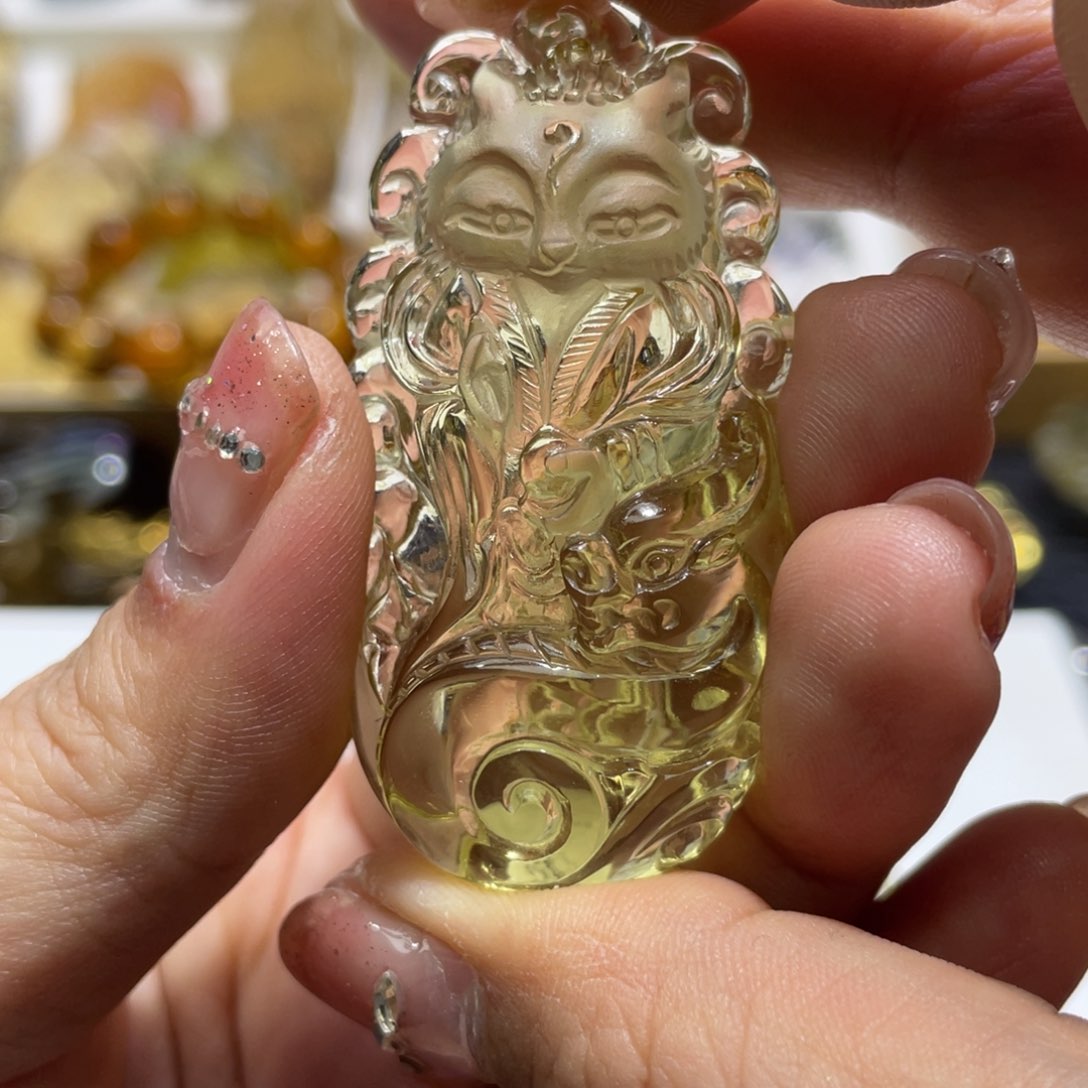 水晶吊坠(赠链)未镶嵌周****店定制