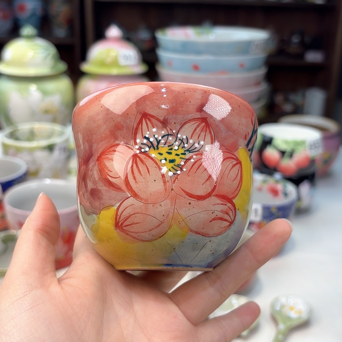 瓷片兔兔好可爱啊我