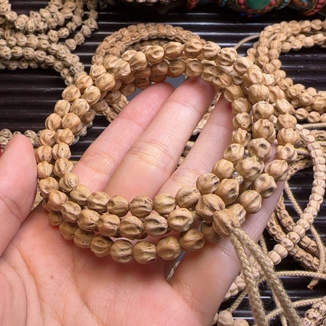 柏香籽/百香籽吊坠牧*.