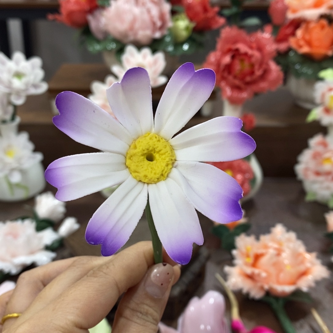 摆件陶瓷手工花摆件