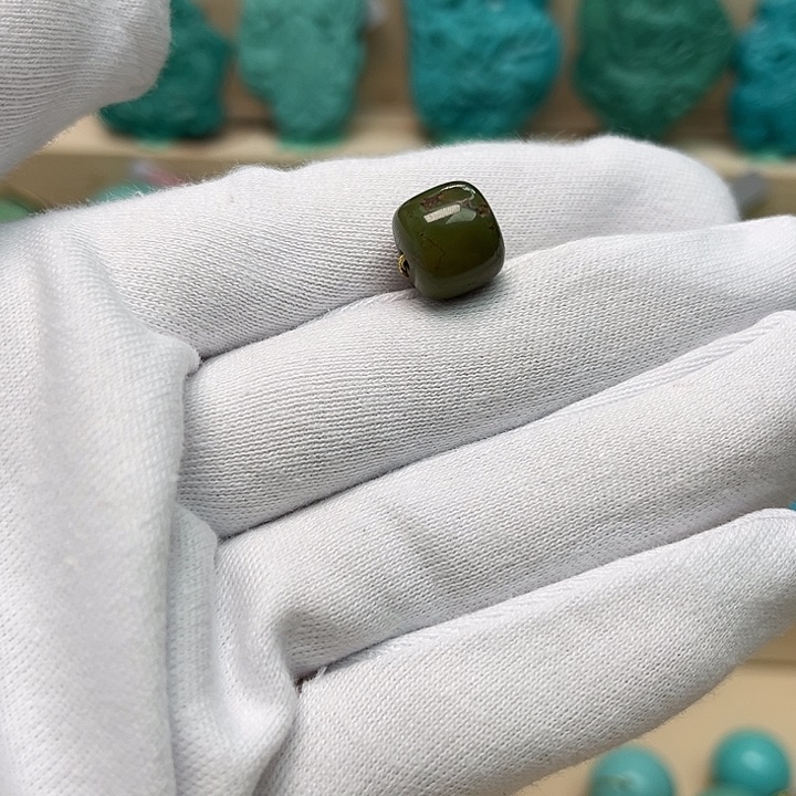 绿松石珠宝未镶嵌