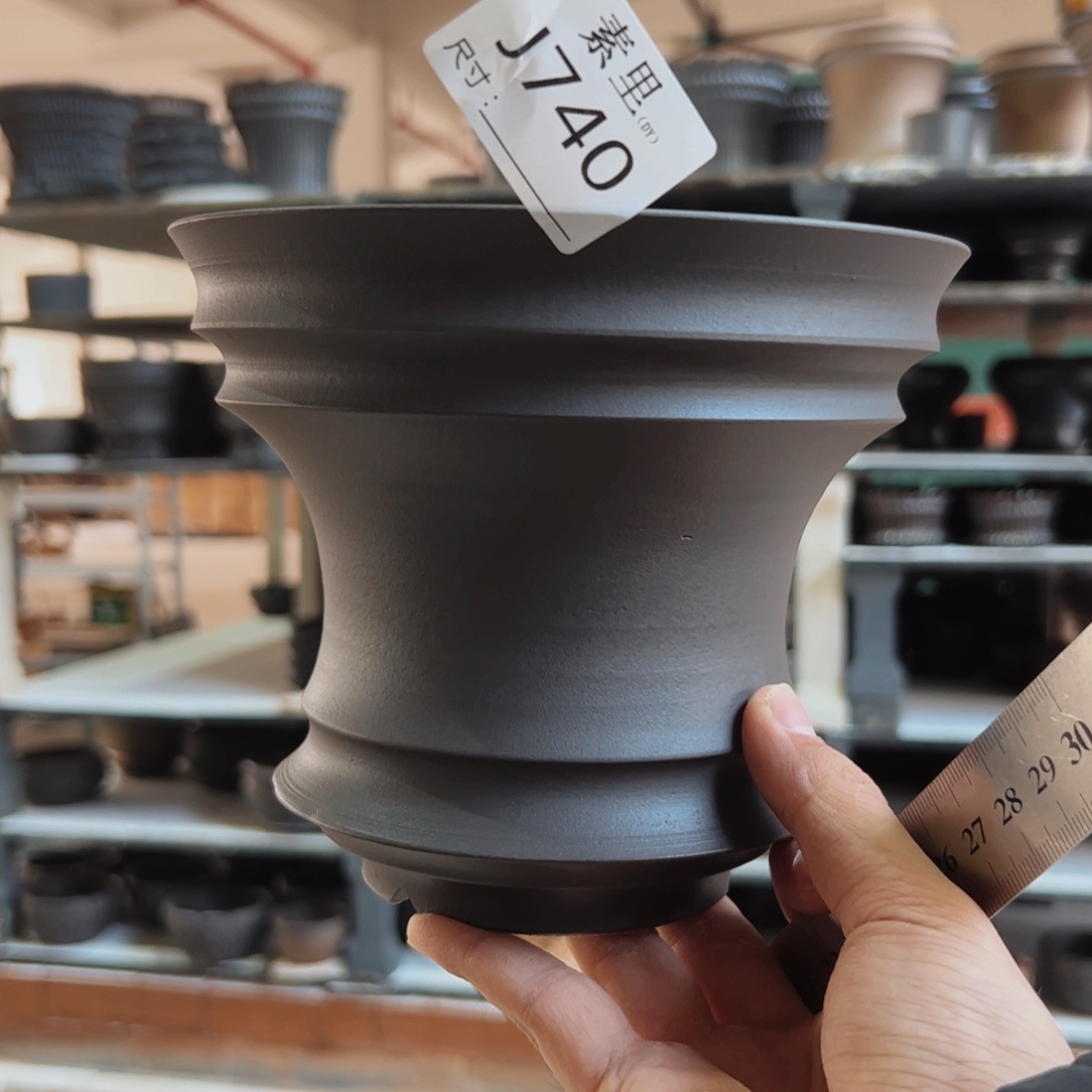 景德镇素里手工口15.3高13.5瑕疵