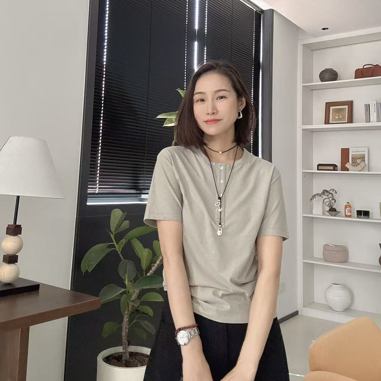 【特价】高捻亨利"解放束缚"柔软带砂轻薄透气老钱风T恤T0277