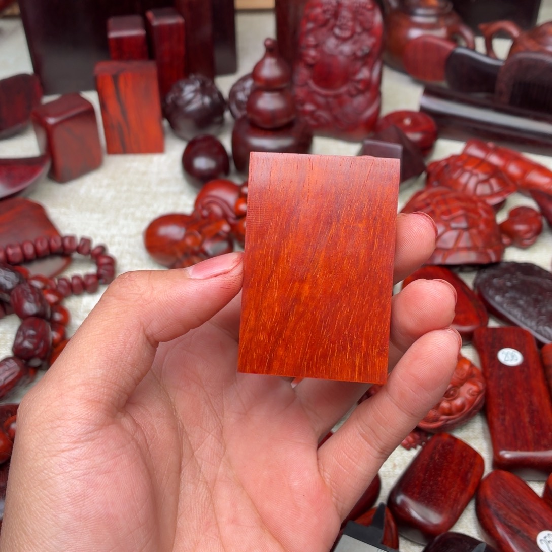 北***牛檀香紫檀（小叶紫檀）