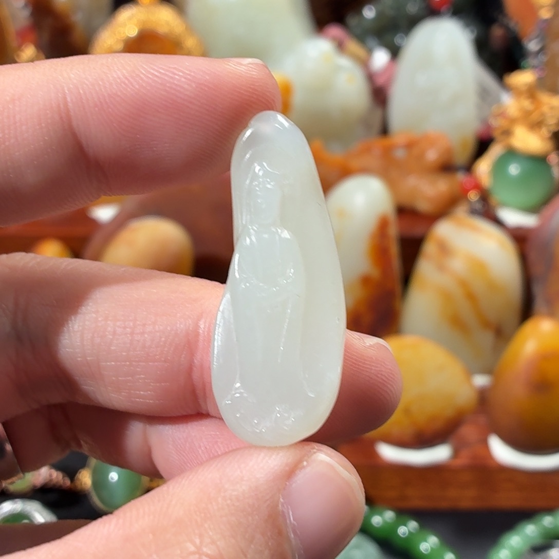 和田玉（子料）未镶嵌吊坠(赠链)9.2g