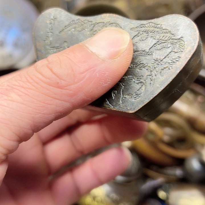 铜铜铜器直播间铜