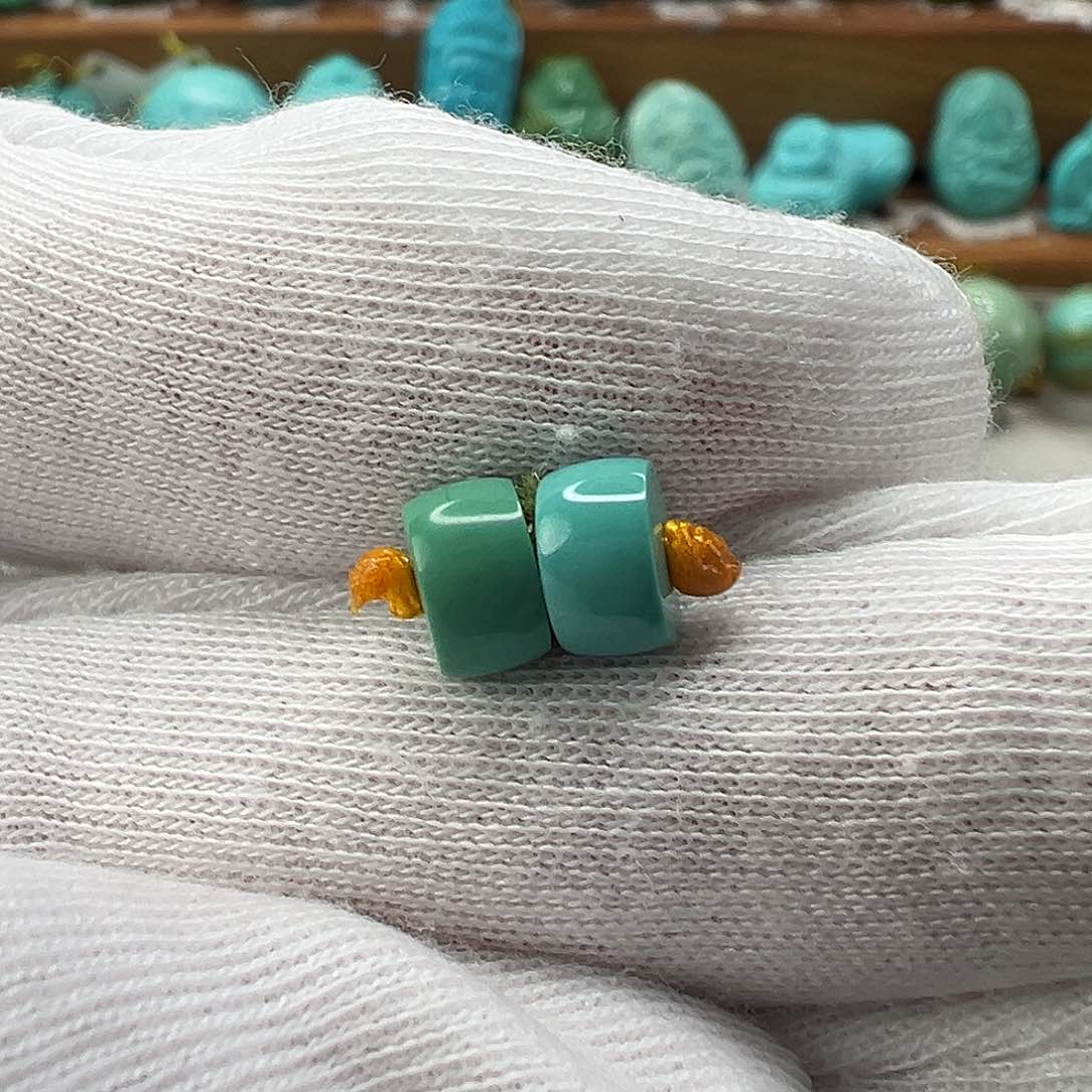 绿松石配饰未镶嵌