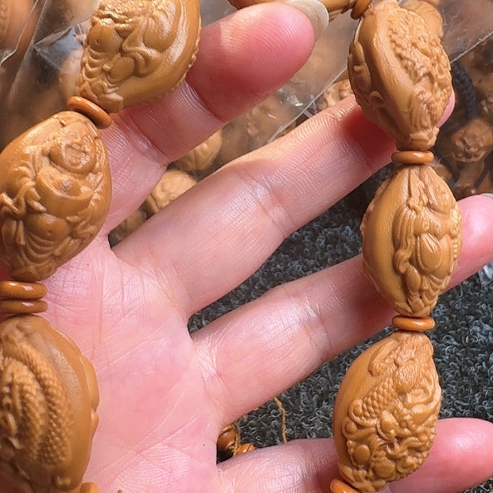 橄榄核吊坠橄榄九龙米勒