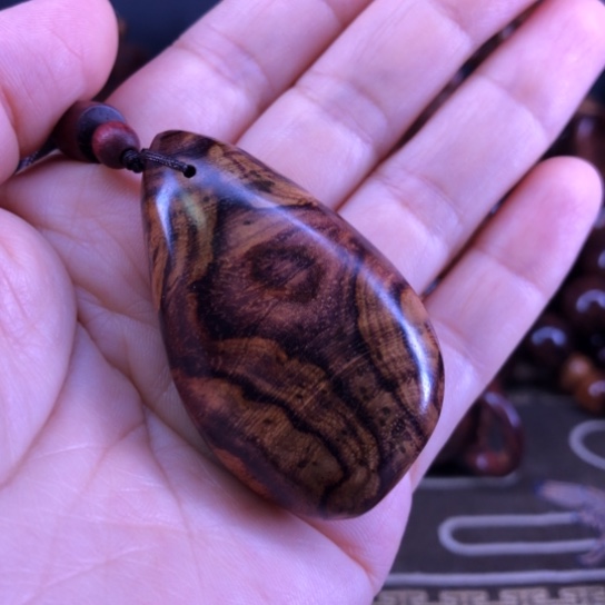 黄花梨/降香黄檀手串/手链海黄随型吊坠