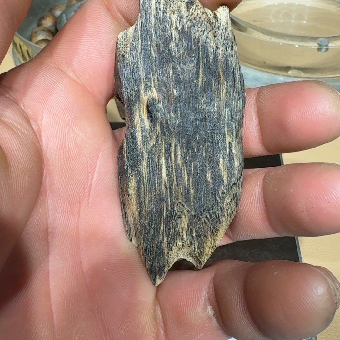 y****沉香碎屑沉香味道不错