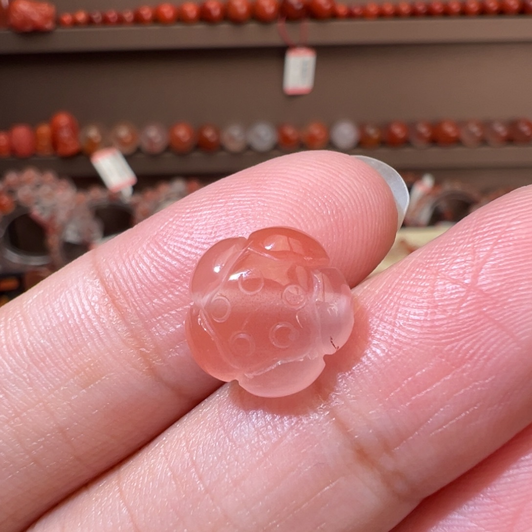 未镶嵌川料南红玛瑙莲花籽