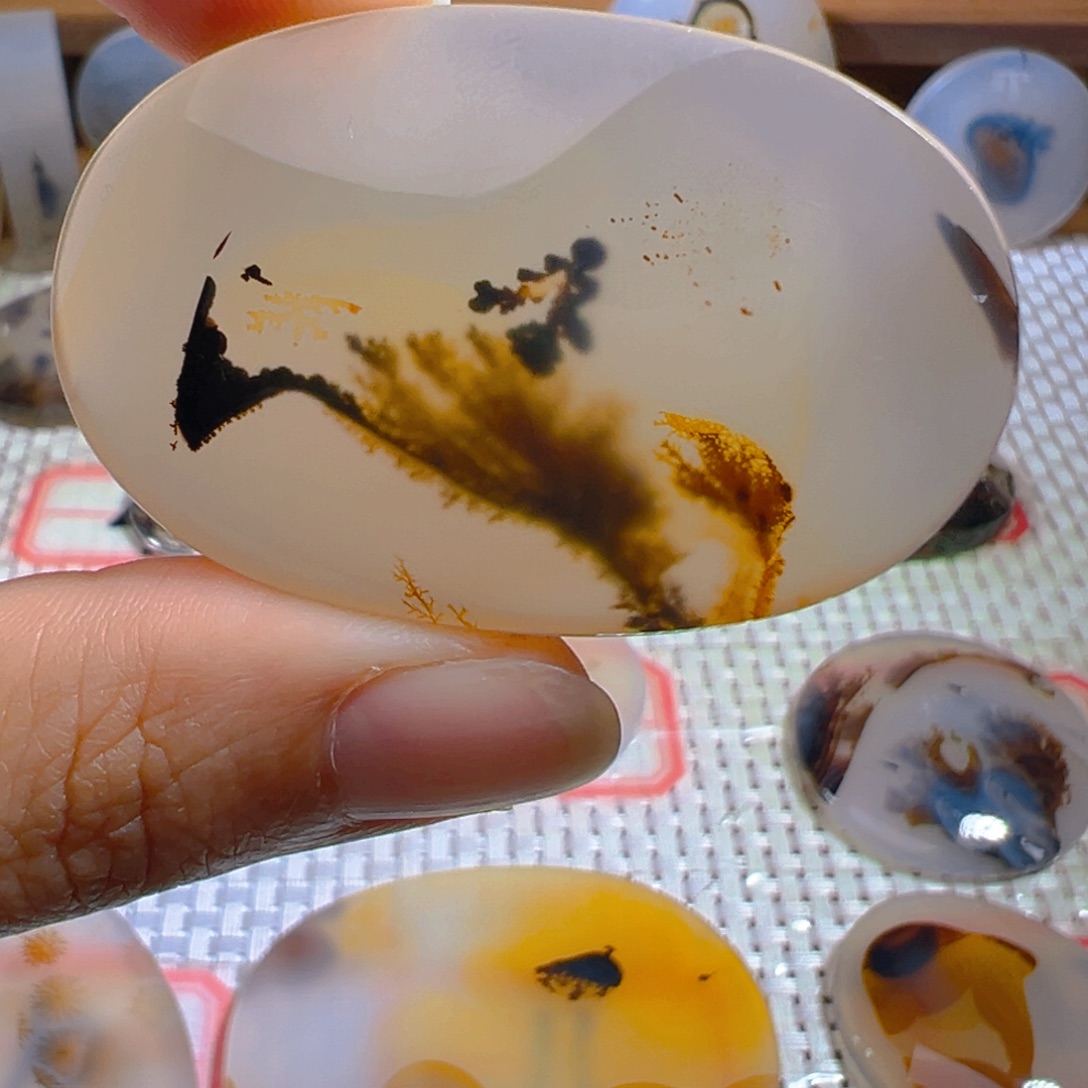 玛瑙/玉髓未镶嵌颈饰