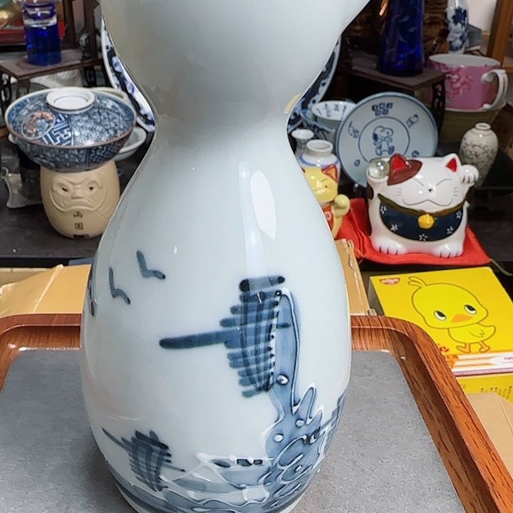 瓷片手绘浮雕款酒壶啊啊啊啊啊