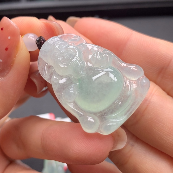 翡翠颈饰未镶嵌翡翠翡翠吊坠