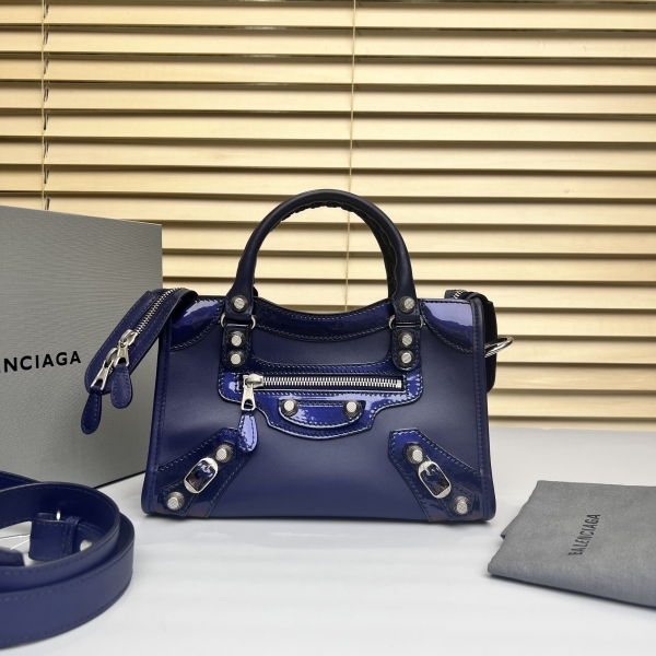 95新/包包/巴黎世家/250224LL0022