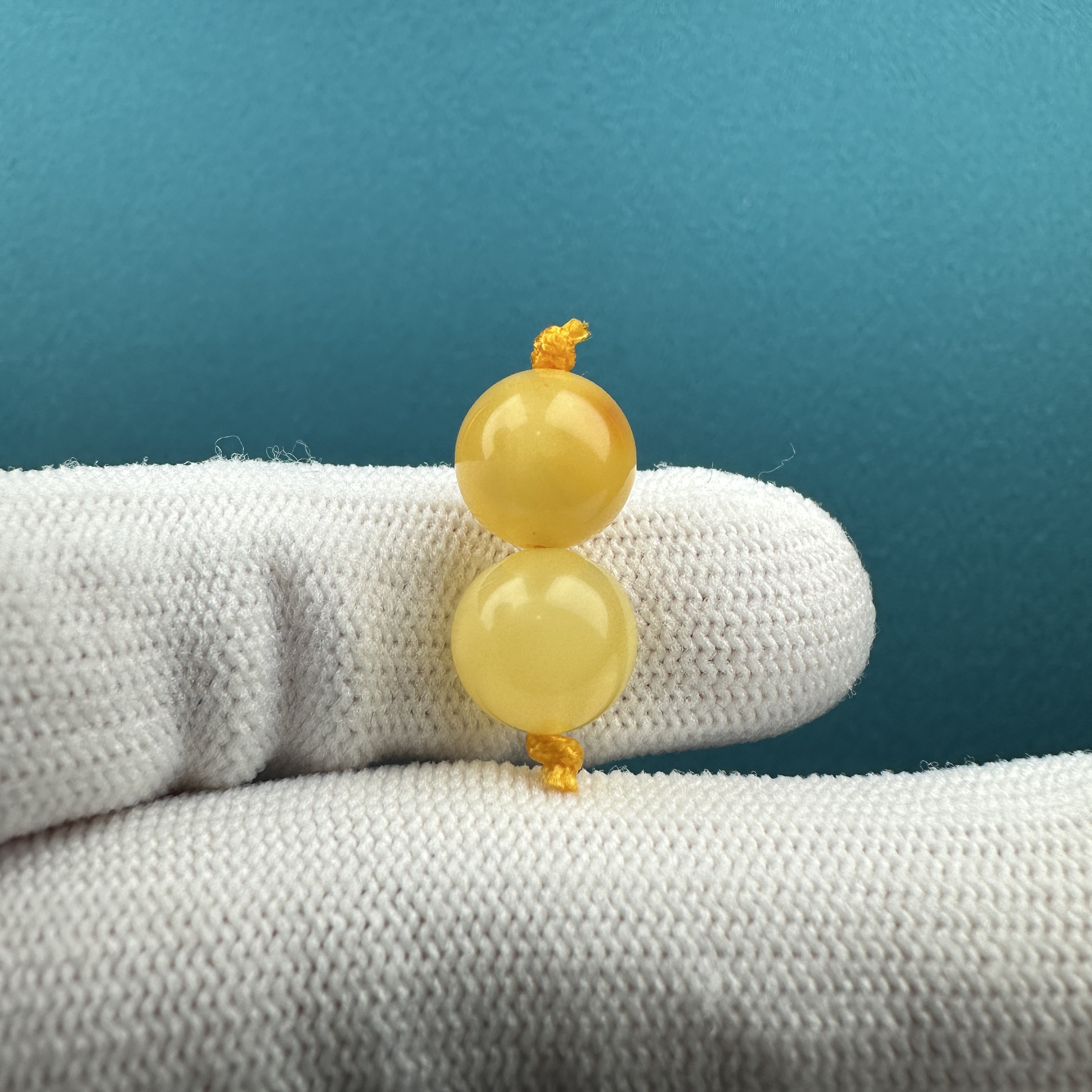 J5121天然蜜蜡 俄料对珠9.5mm 一物一图 假一罚十