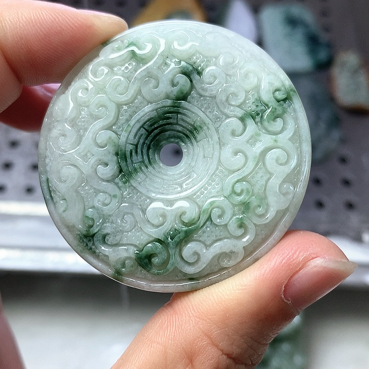 颈饰未镶嵌翡翠缅甸翡翠飘花平安扣