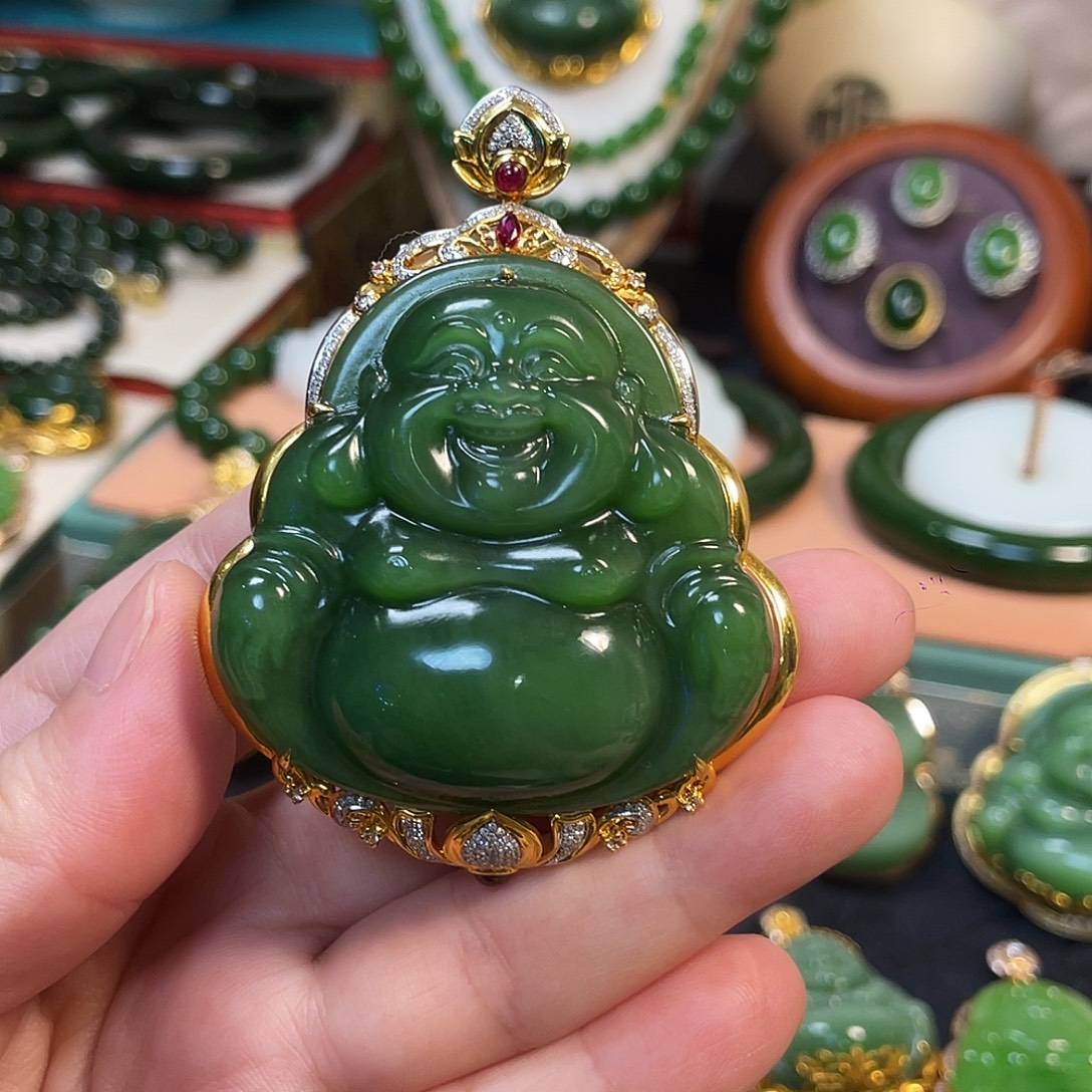 和田玉（碧玉）18K金镶嵌颈饰辣阳绿佛公50
