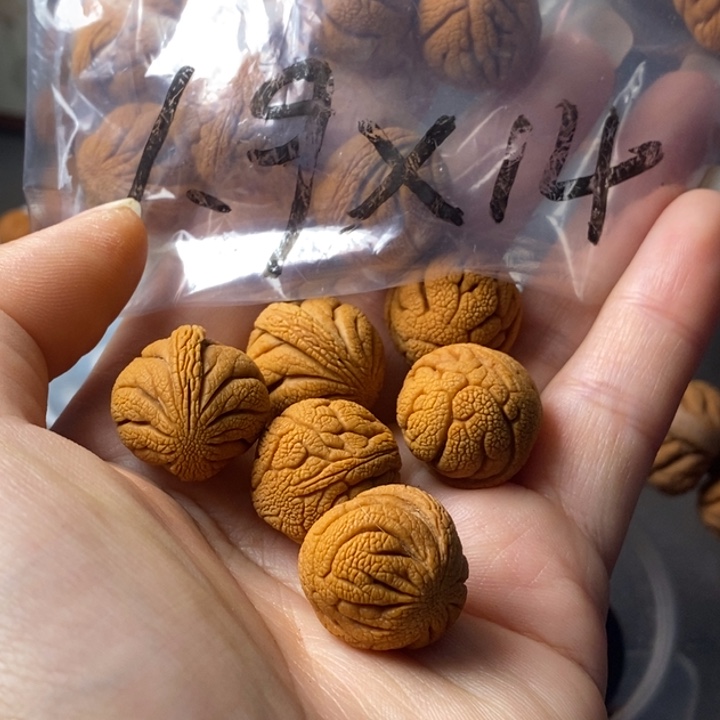 文玩核桃手串秦岭野生龙纹桃核19