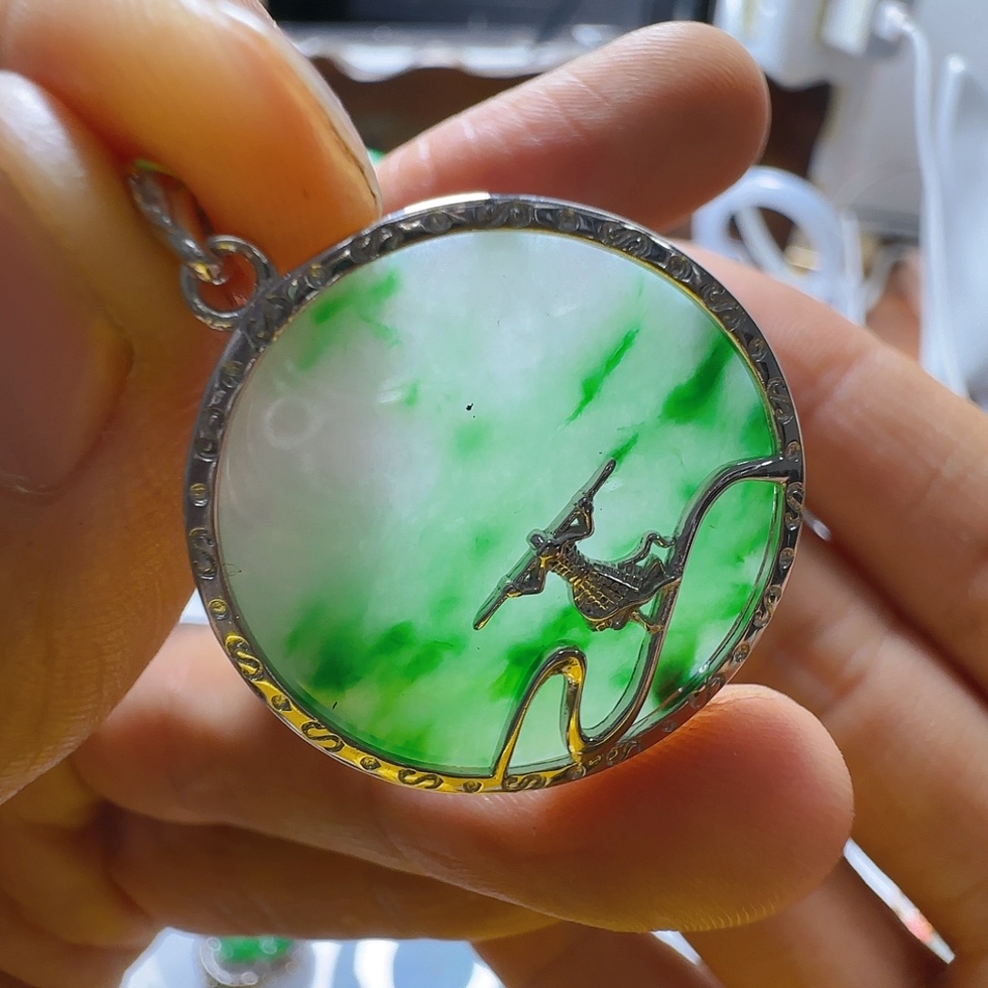 翡翠银S925镶嵌颈饰翡翠380