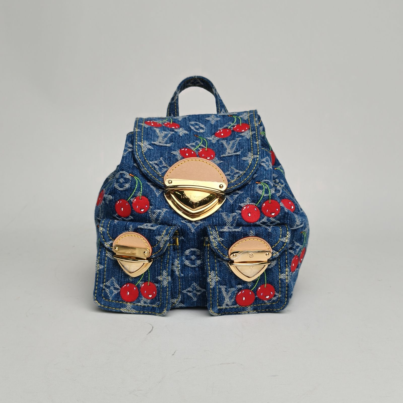 99新 LouisVuitton/路易威登 【66活动】村上隆 樱桃双肩包 芯片