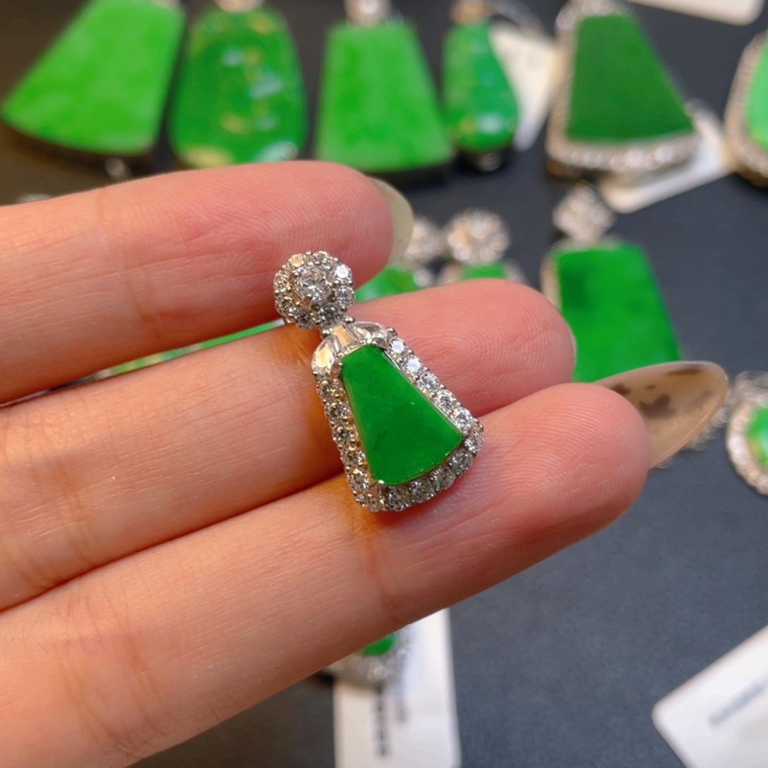 翡翠银S925镶嵌吊坠(不含链)