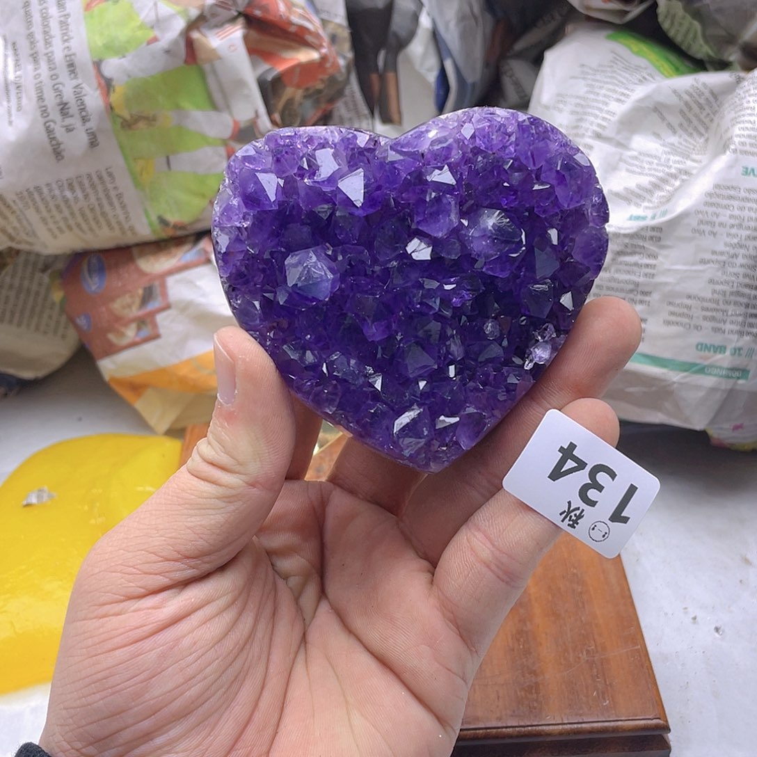 紫晶大型摆件（非配饰）未镶嵌