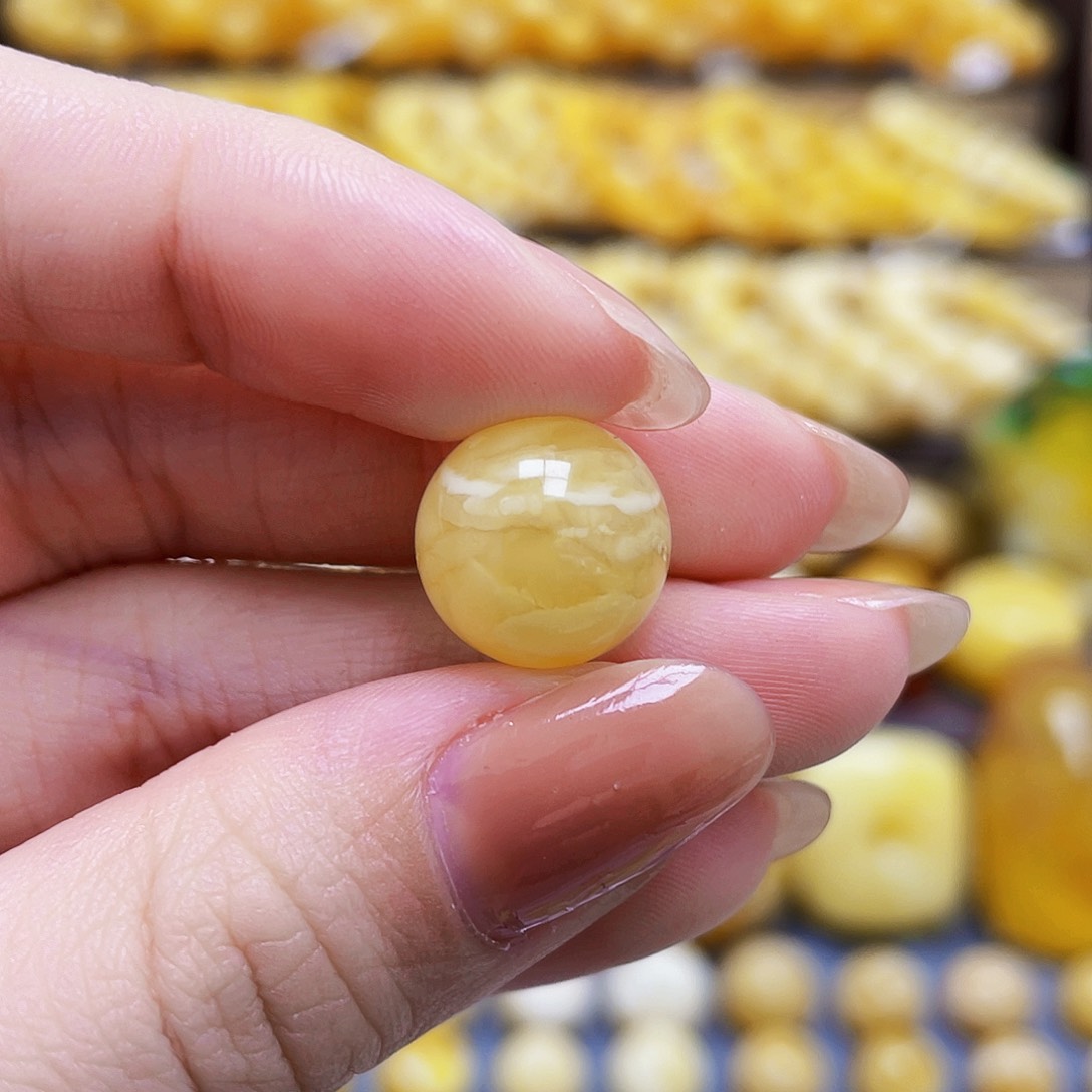 未镶嵌琥珀裸石蜜蜡圆珠13.1mm平头