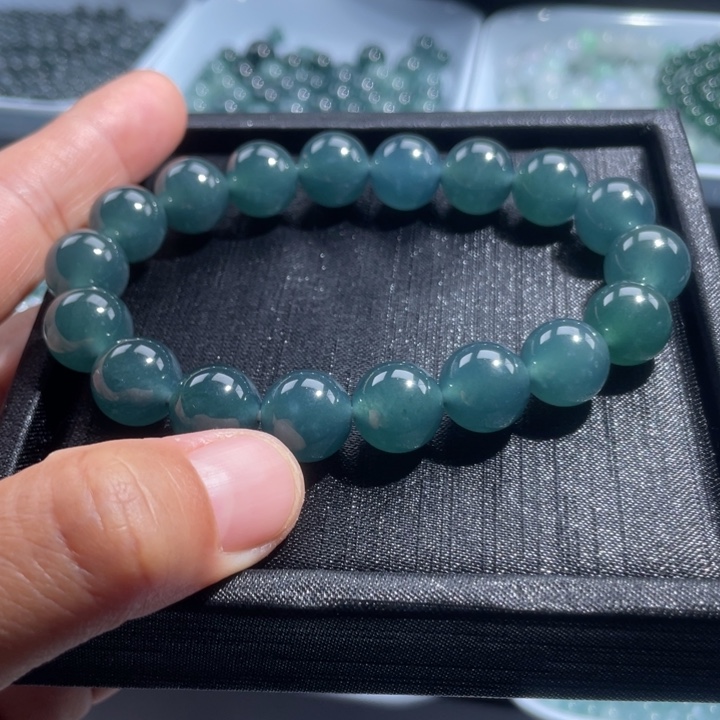 U***d翡翠未镶嵌手链多样性发货自选散珠