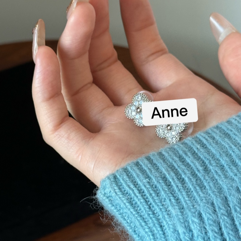 铜合金耳饰 【R360】轻奢镶锆银色四叶草精致耳钉