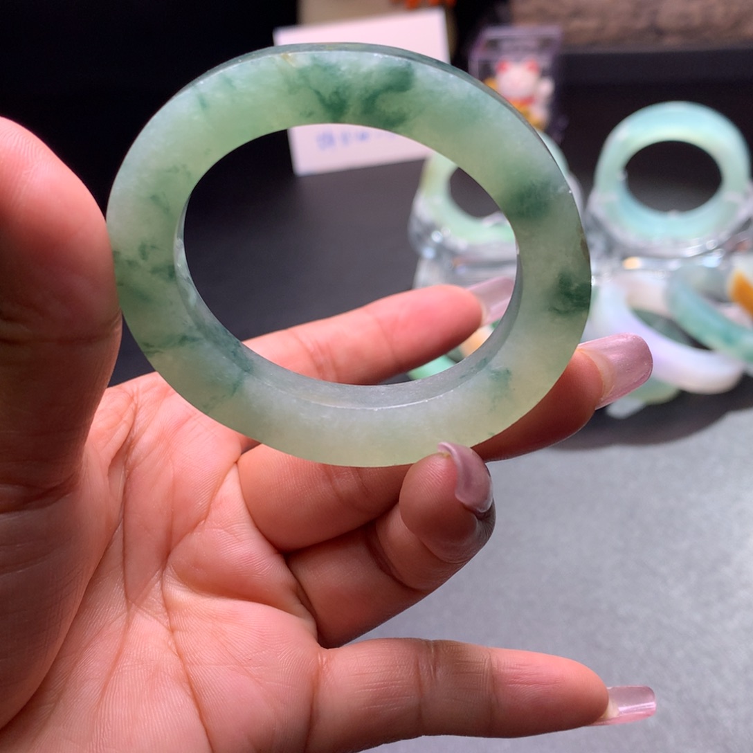 定制翡翠手镯未镶嵌