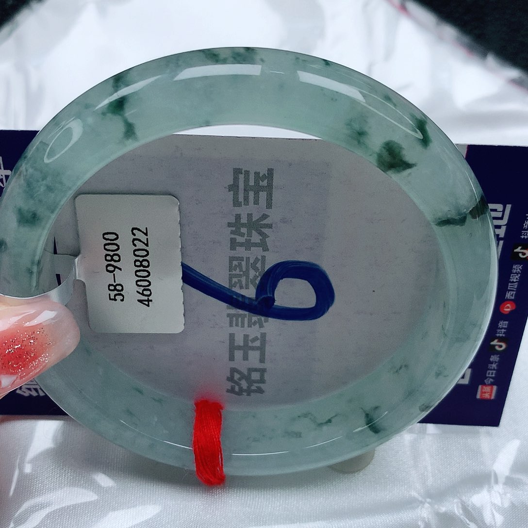 翡翠手镯未镶嵌缅甸天然a货翡翠