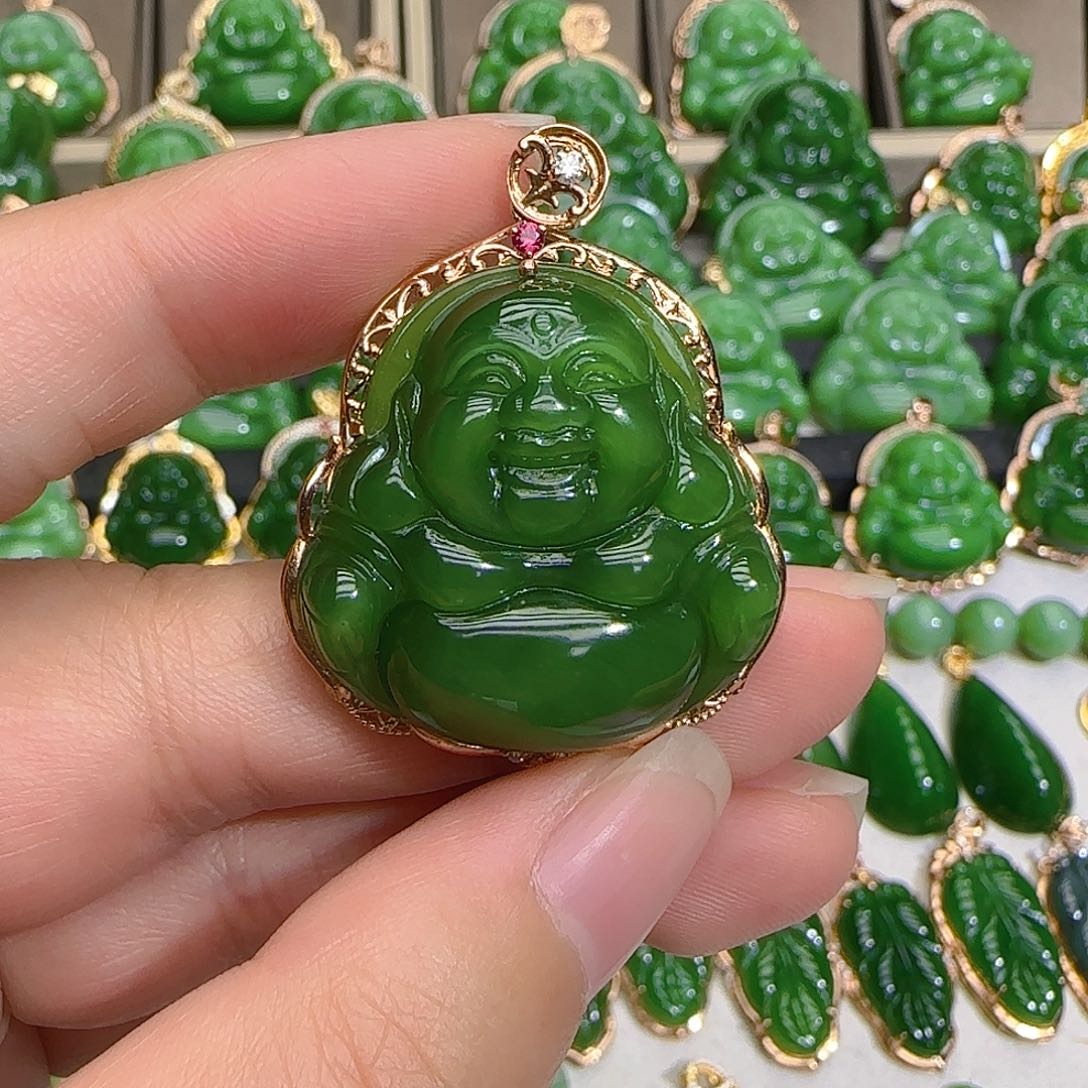 和田玉（碧玉）吊坠(不含链)18K金镶嵌