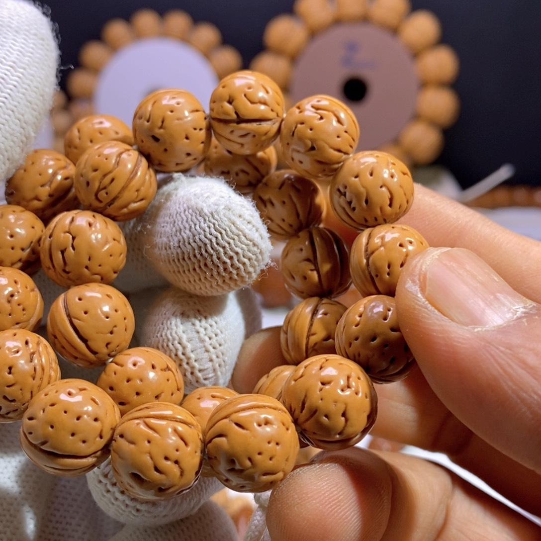 桃核手串黄桃一道锦