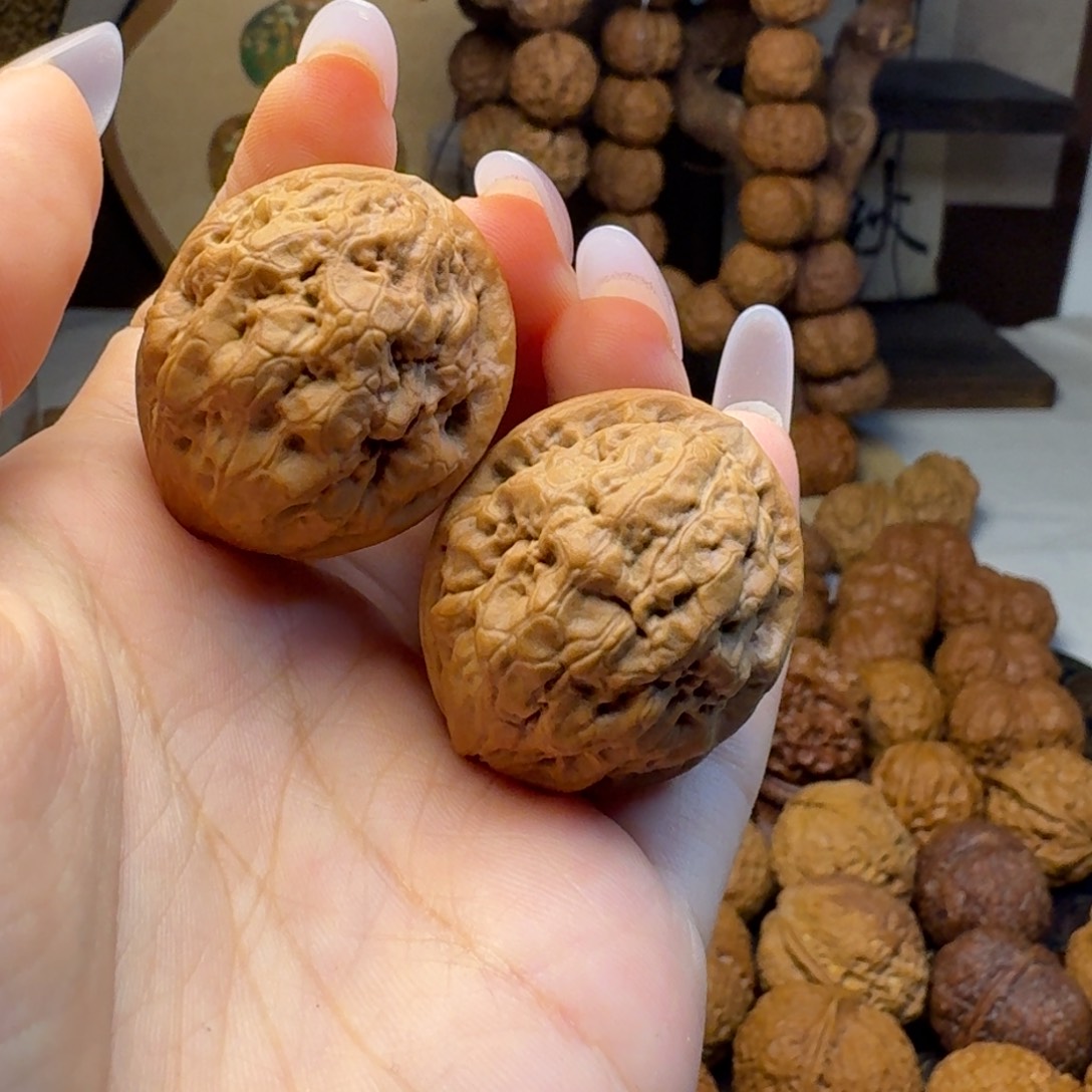 文玩核桃把件31尺寸