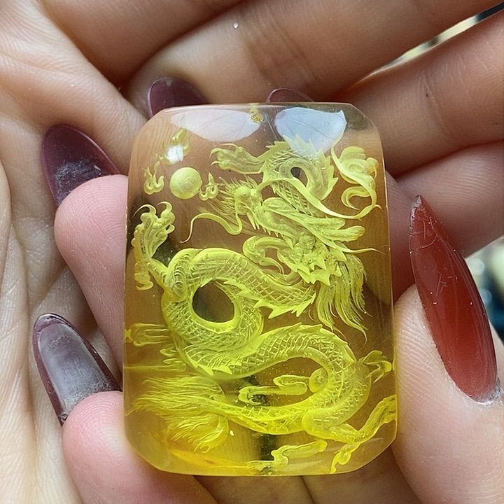 琥珀颈饰未镶嵌吊坠