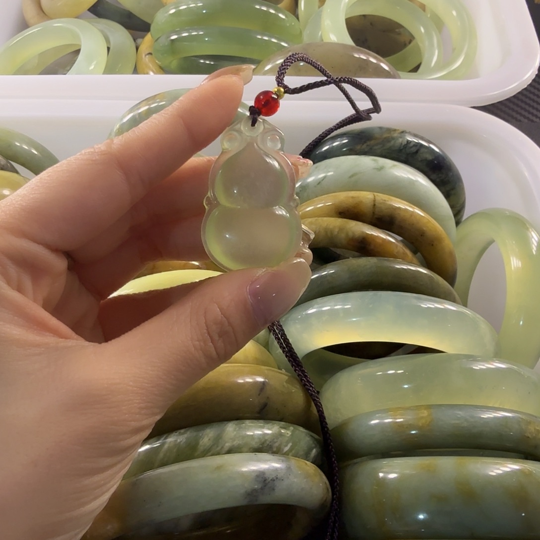 蛇纹石玉合金手镯