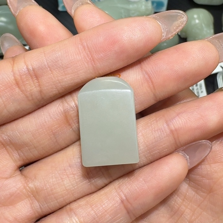 风***边和田玉未镶嵌挂件