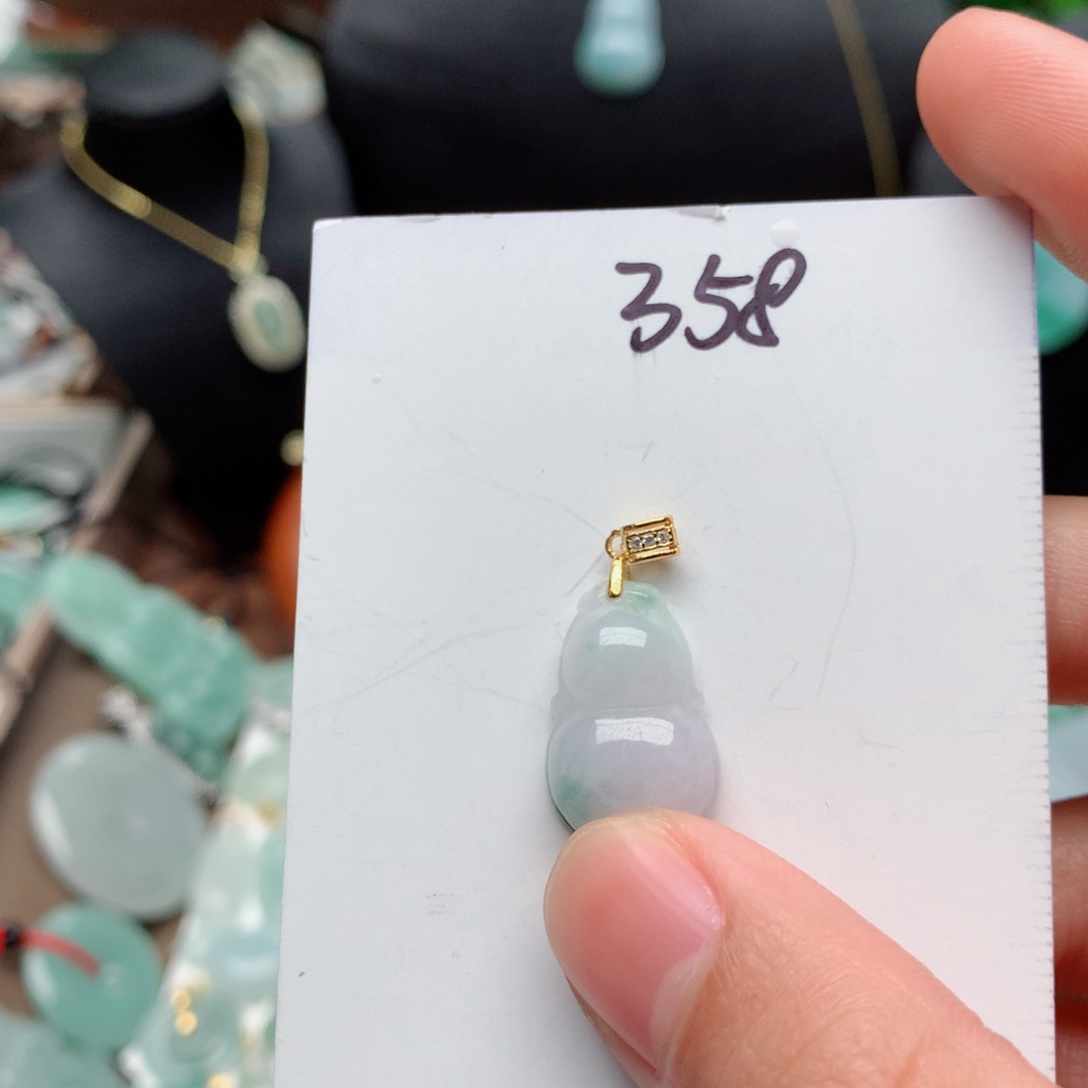 翡翠颈饰银S925镀金镶嵌吊坠