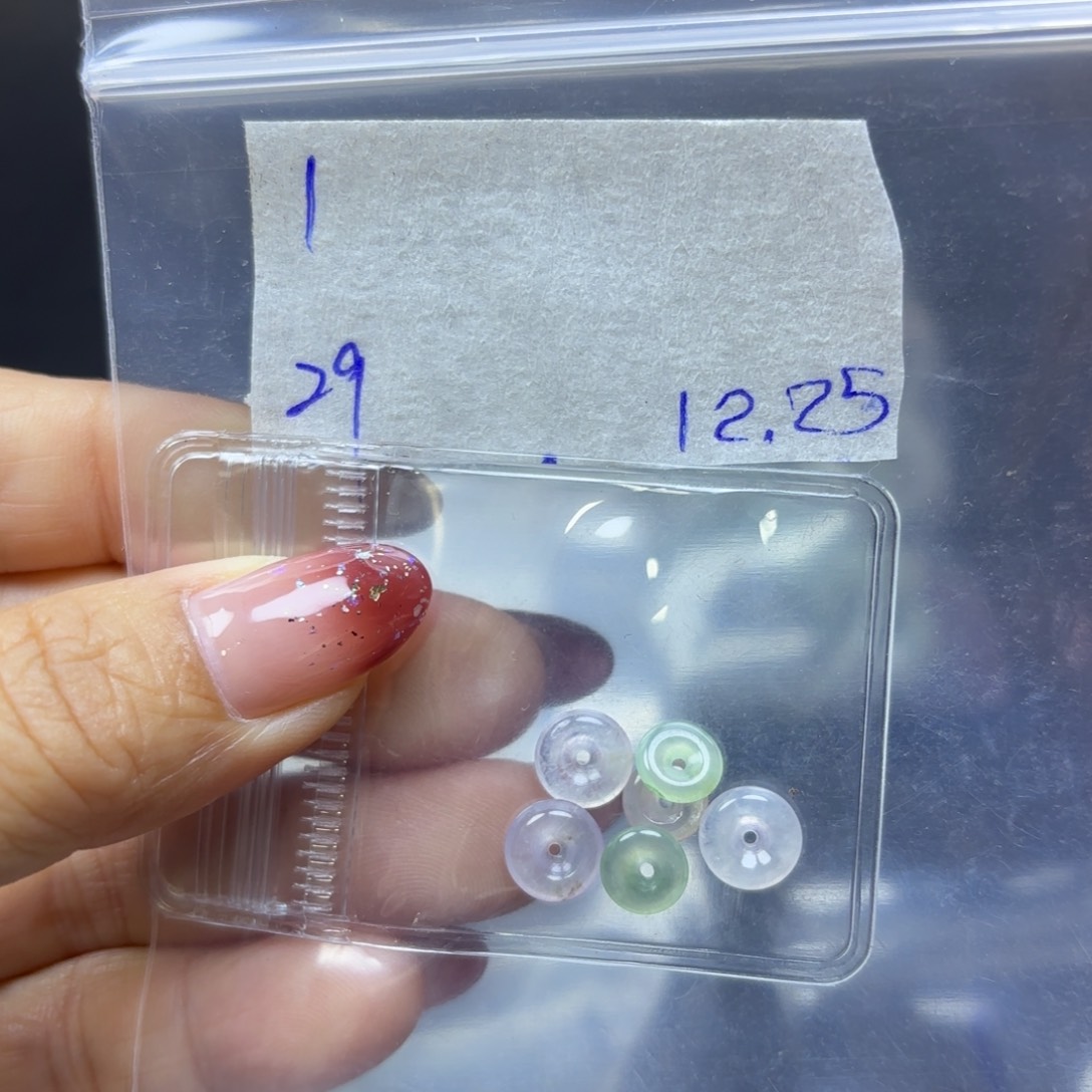 定制翡翠未镶嵌不退