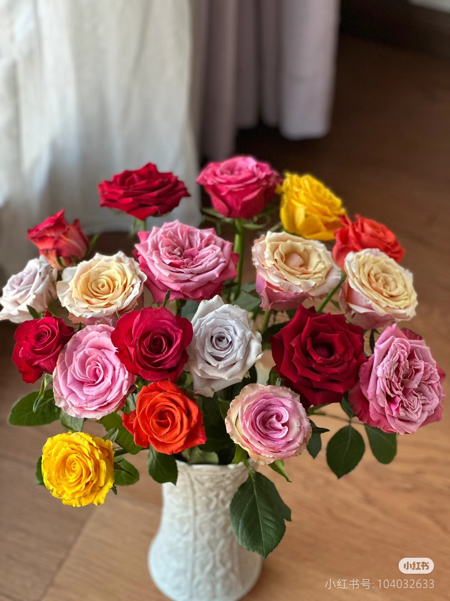 任意10枝玫瑰（收到花后一定要醒花，不会醒花的请联系客服）