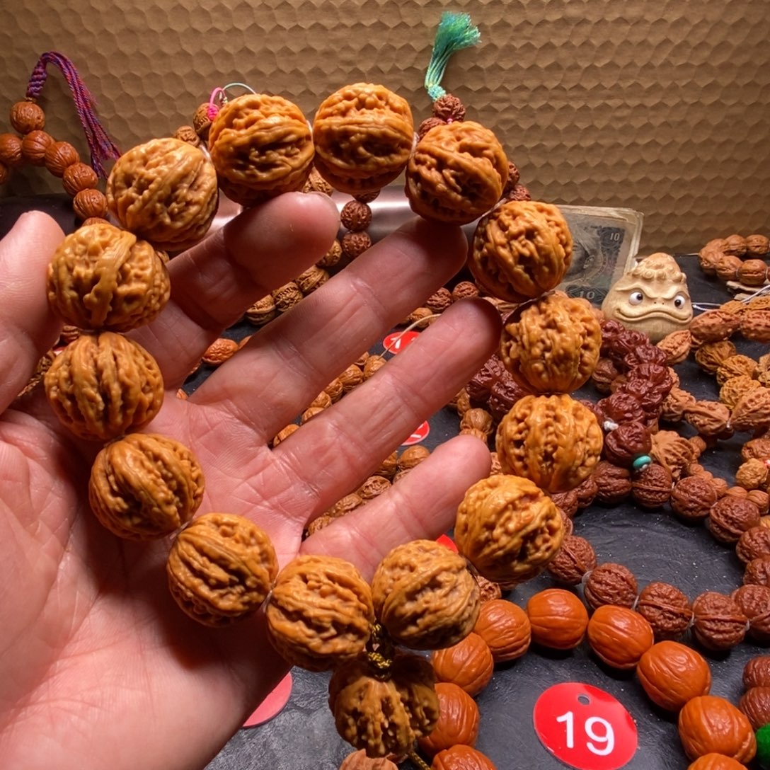 手串文玩核桃粗筋麻花纹