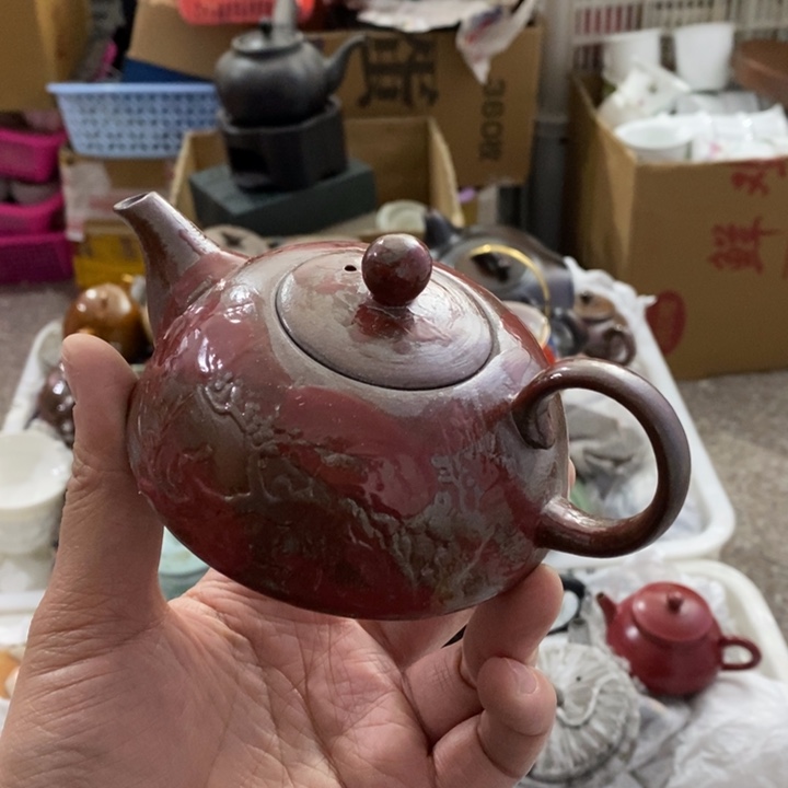 陶瓷艺术品及陶瓷壶
