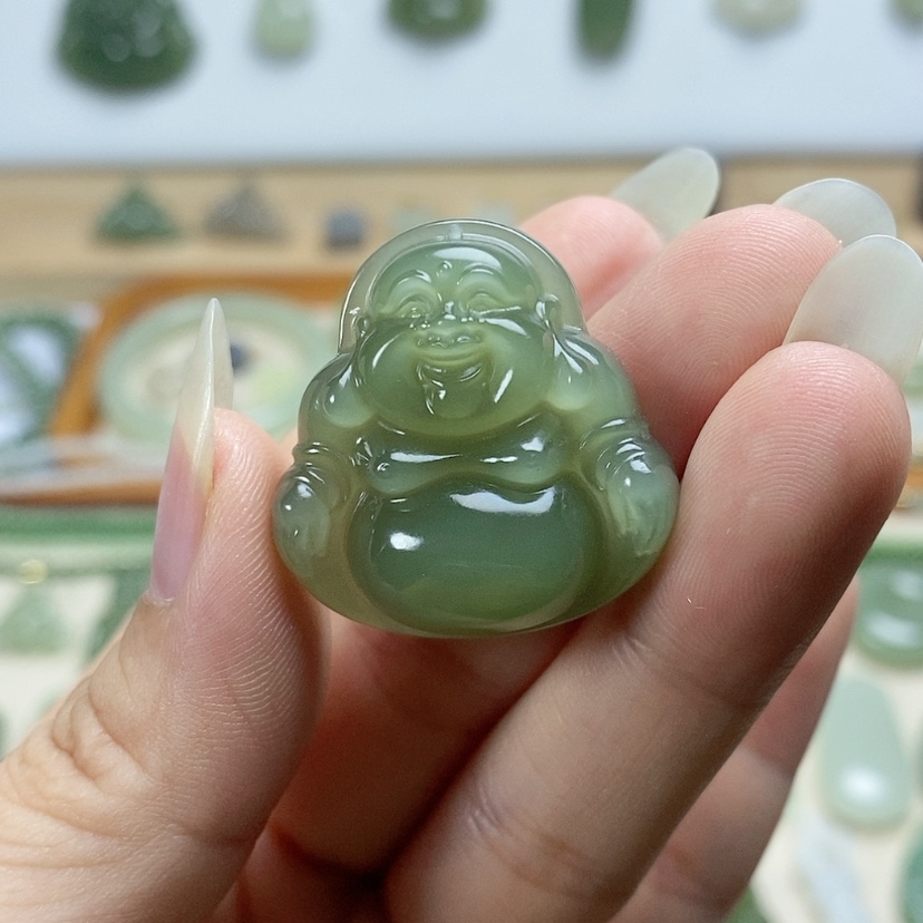 【闪购商品】颈饰未镶嵌和田玉