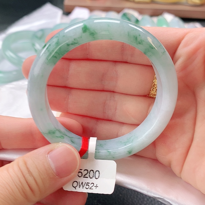 未镶嵌手镯翡翠缅甸A货翡翠手镯