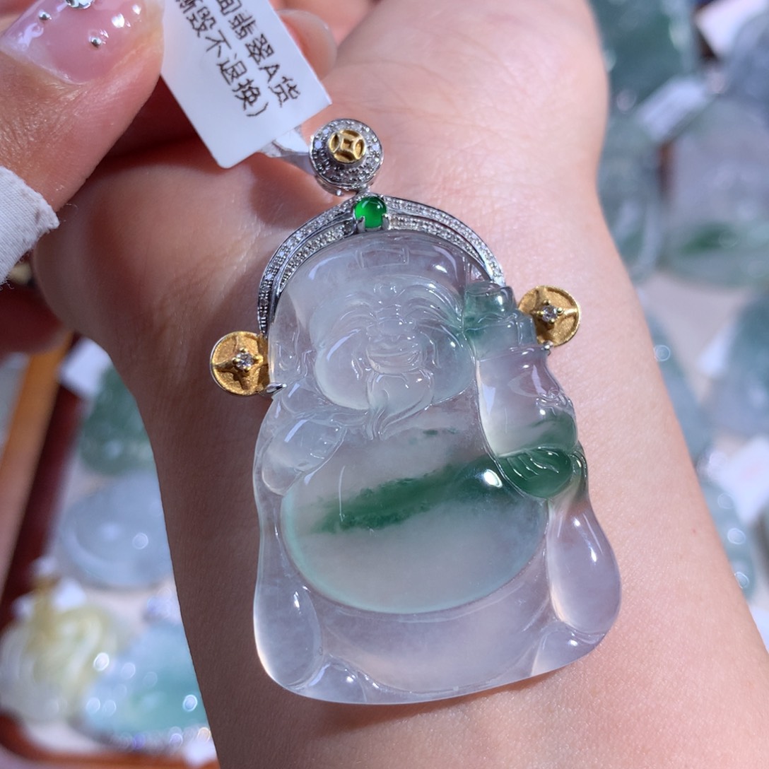 翡翠颈饰18K金镶嵌财财