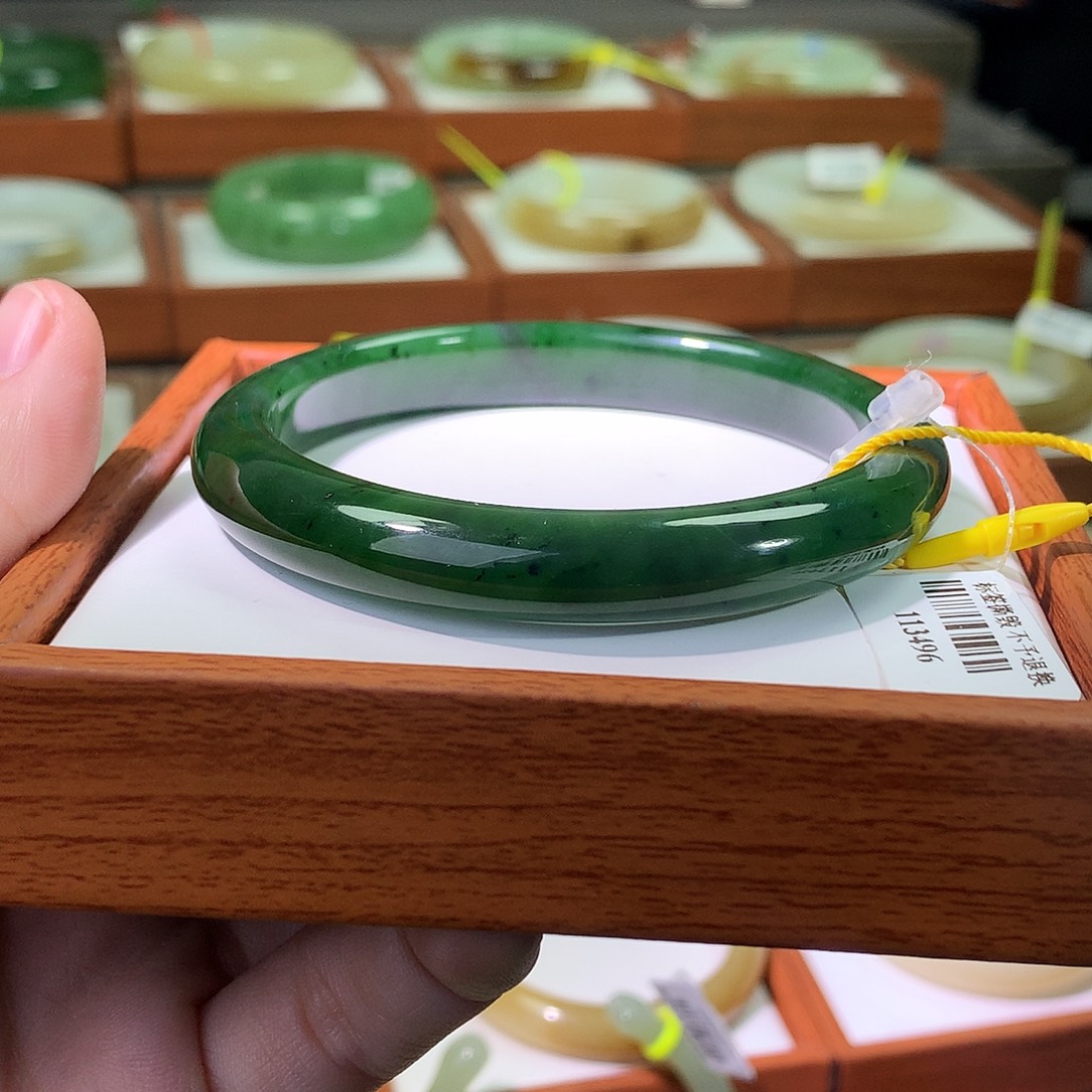 和田玉未镶嵌手镯60 碧玉 微