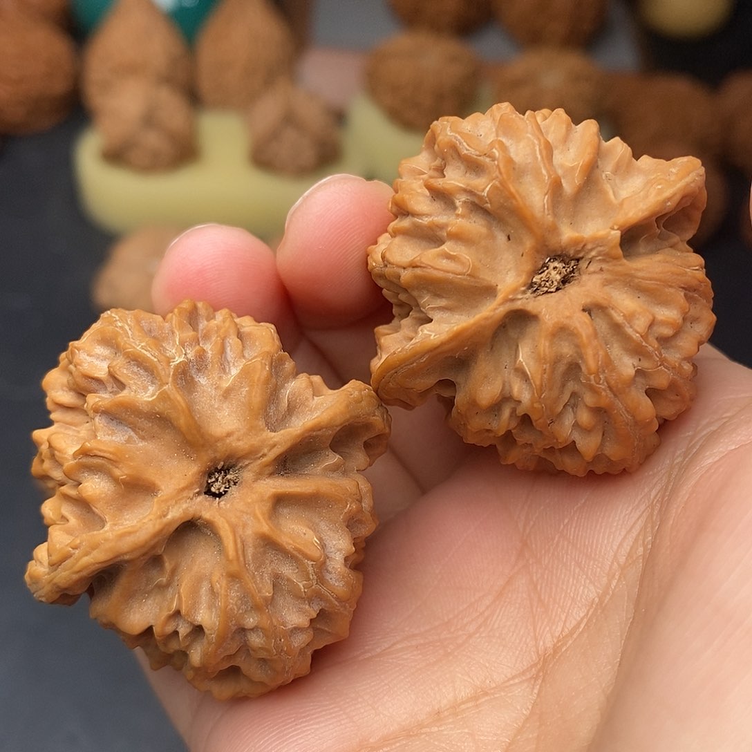 把件文玩核桃苹果全品39