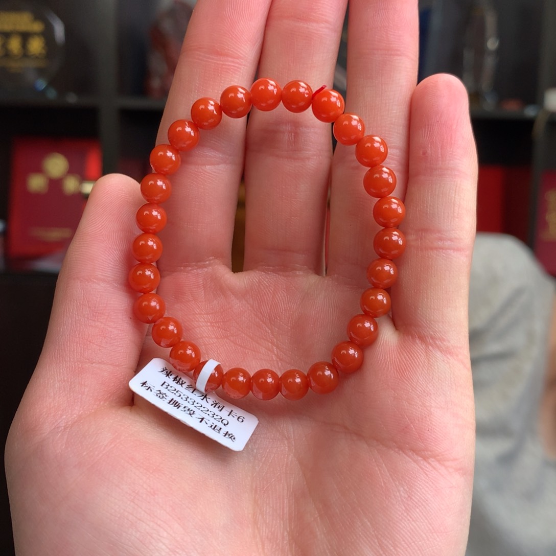 南红玛瑙手串未镶嵌原矿南红辣椒红水润款卡6手串