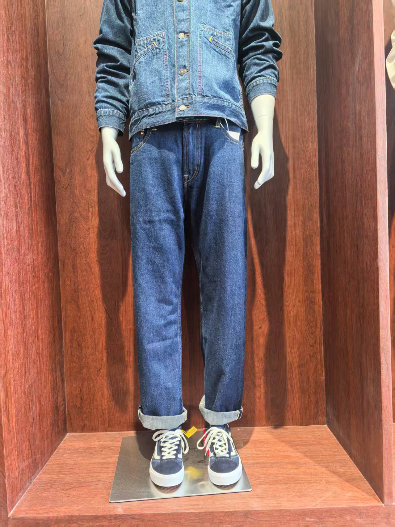 A孤品微瑕疵牛仔裤捡漏